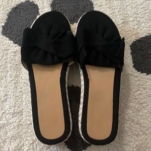 Black platform sandals